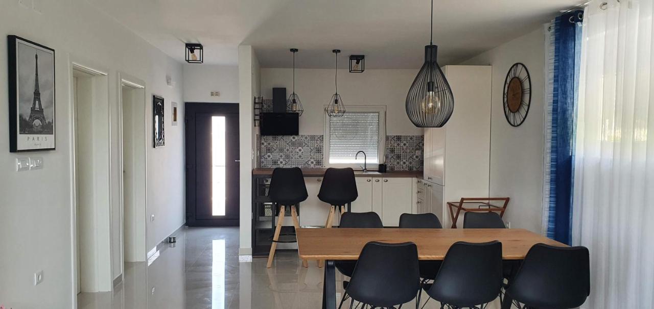 Mimoza Villa Rogoznica  Buitenkant foto