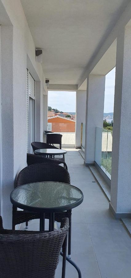 Mimoza Villa Rogoznica  Buitenkant foto
