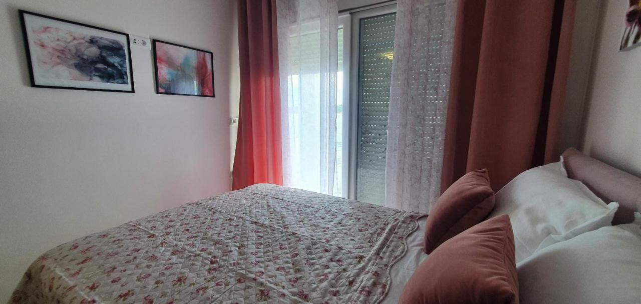 Mimoza Villa Rogoznica  Buitenkant foto